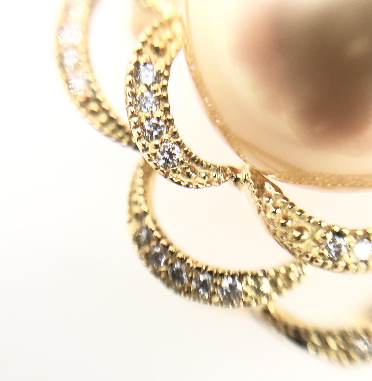 【ZA-44】トップ・ブローチ