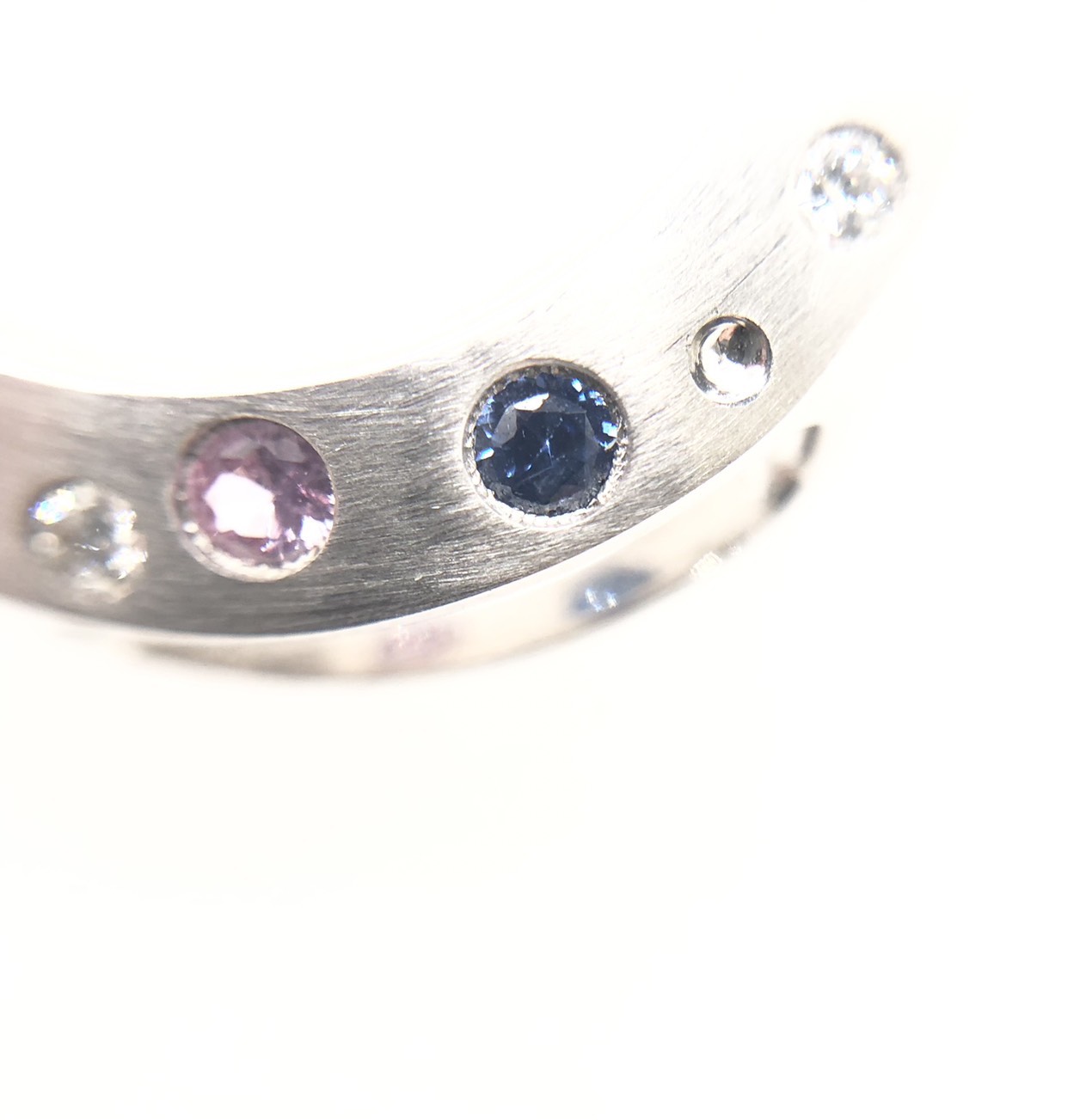 【ZA-107】トップ