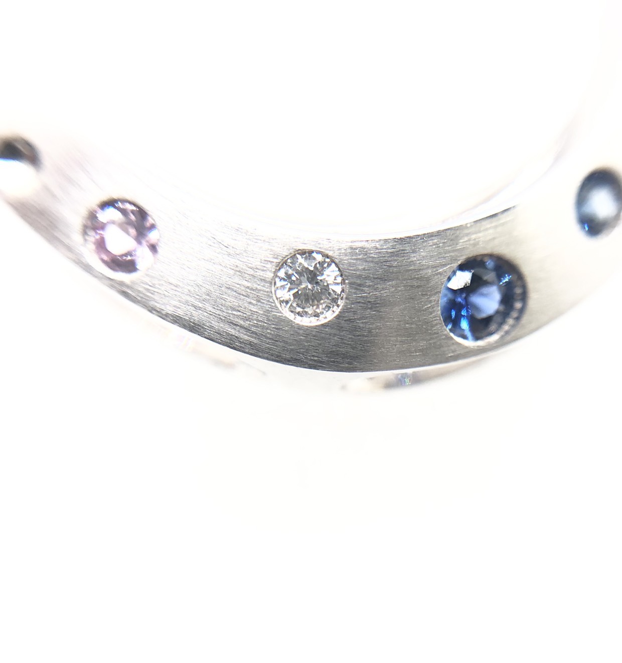 【ZA-107】トップ