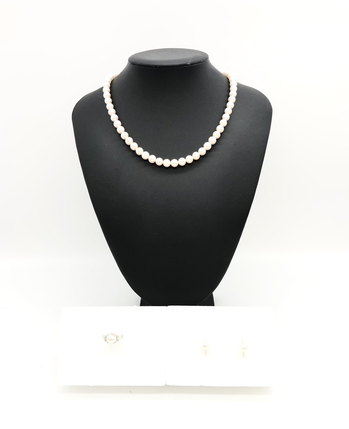 【ZA-18】パールネックレス  イヤリング リング 3点セット