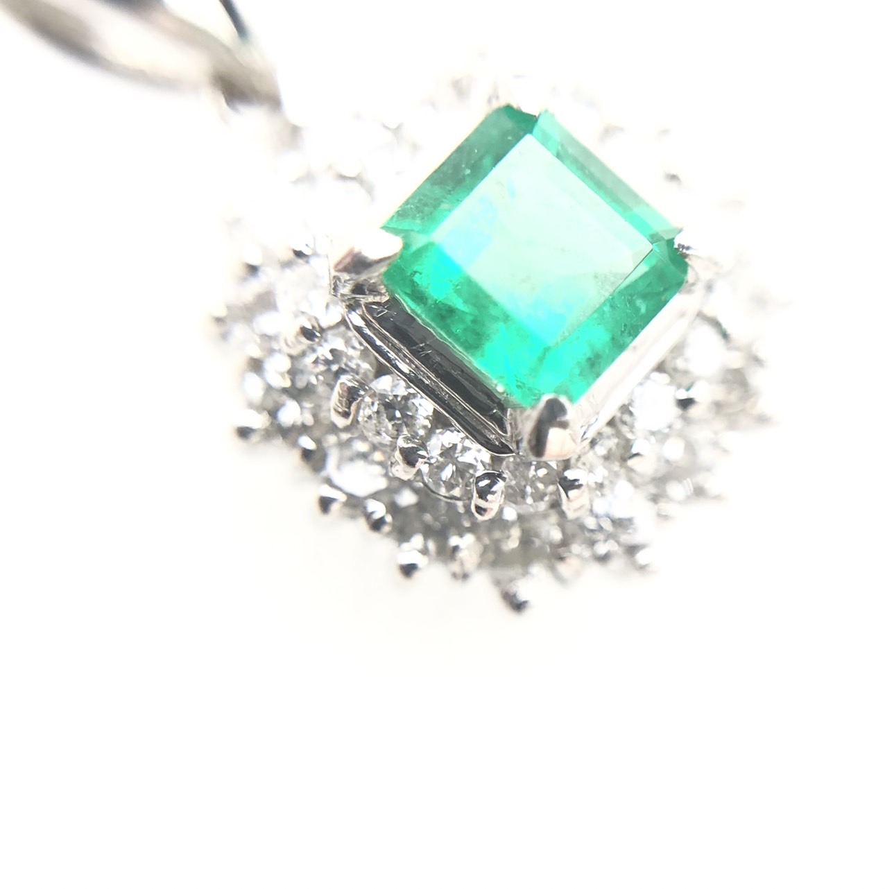 【ZA-36】エメラルドトップ