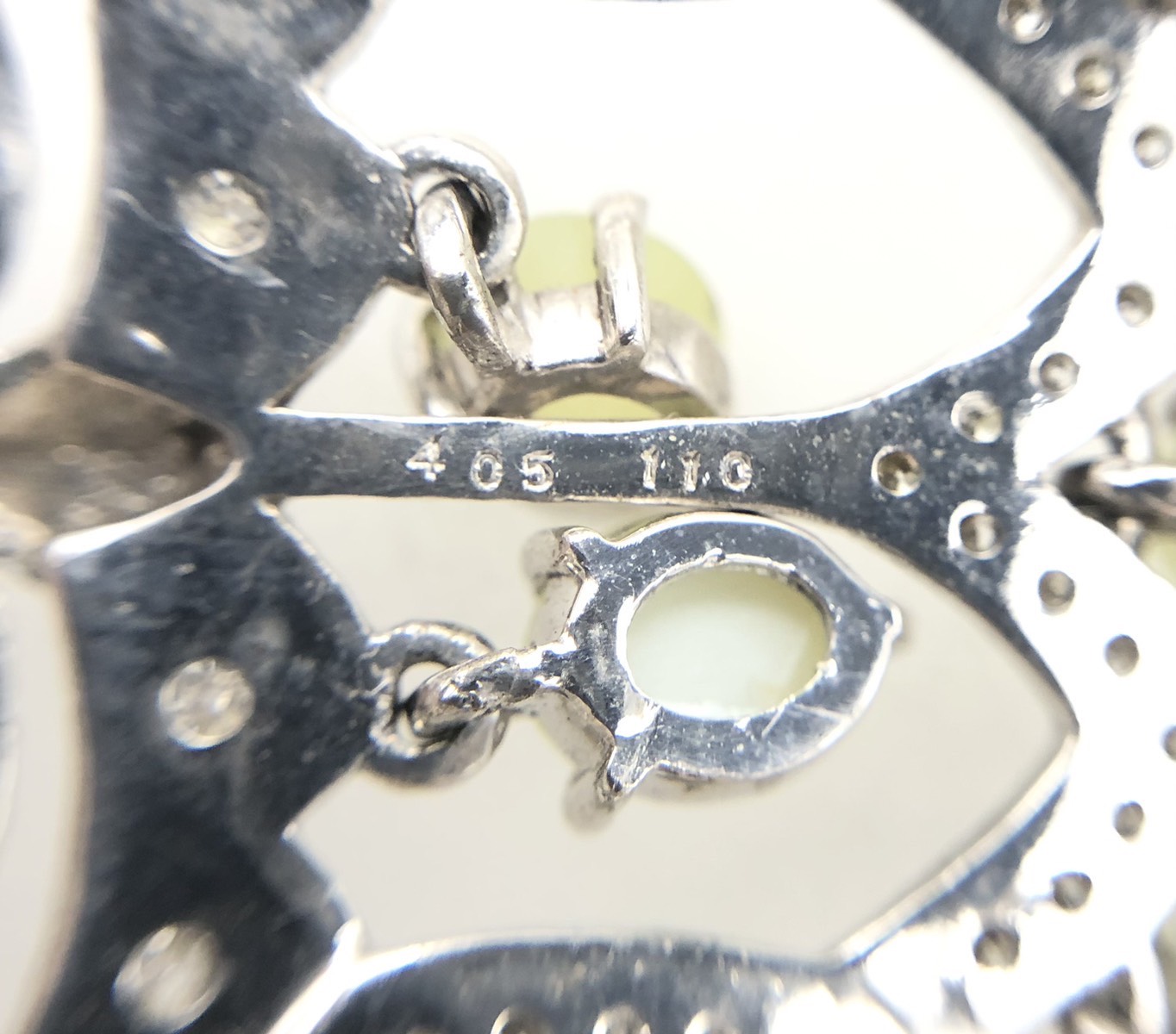 【ZA-46】トップ・ブローチ