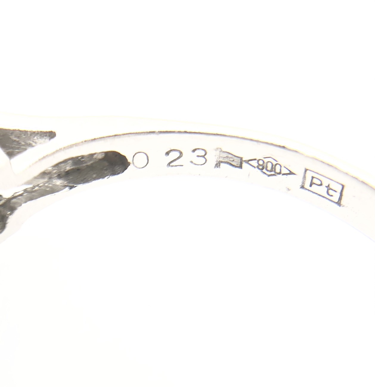 【ZA-30】ダイヤリング