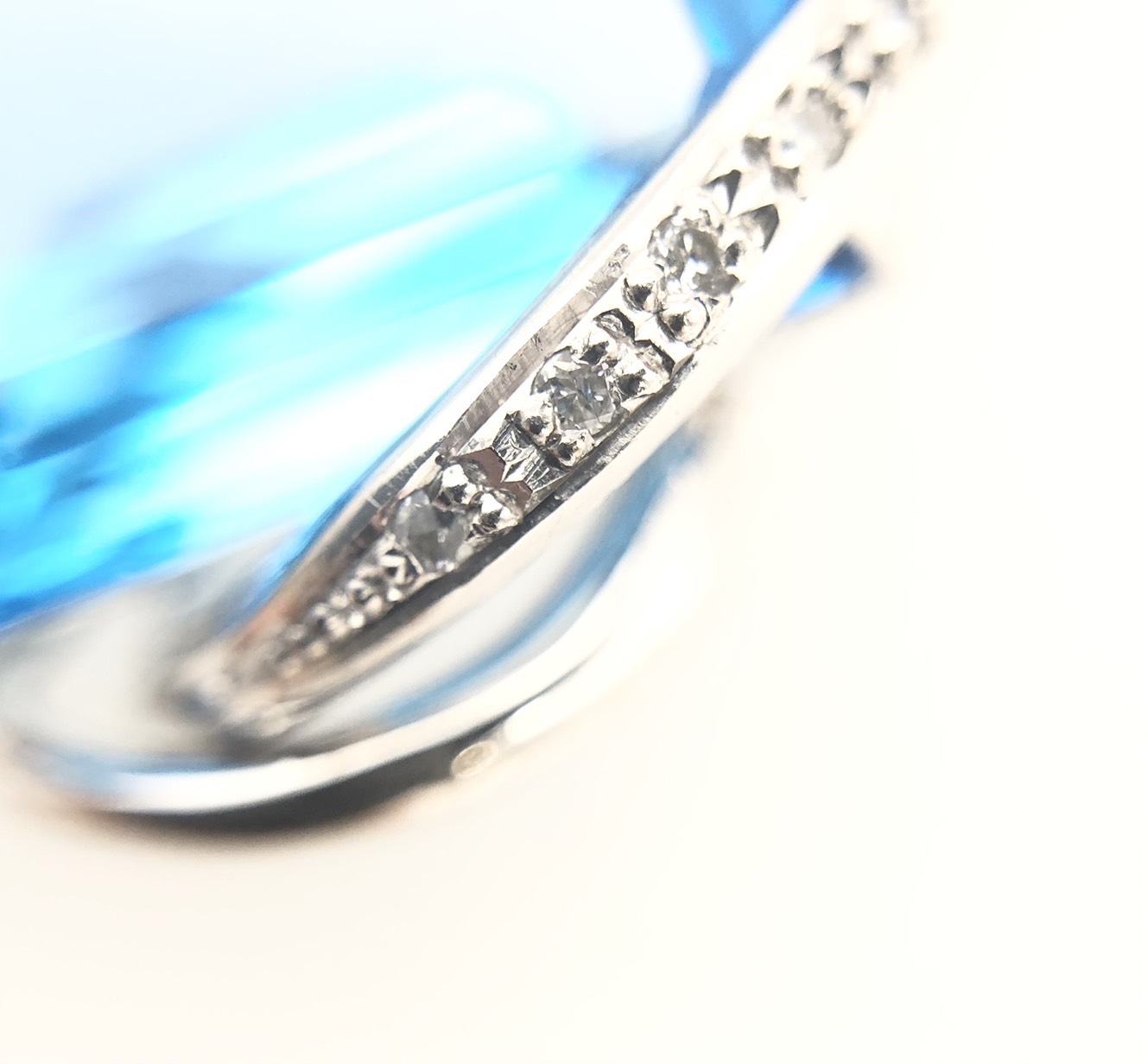 【ZA-75】トップ